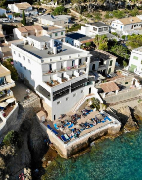 Hostal Dragonera